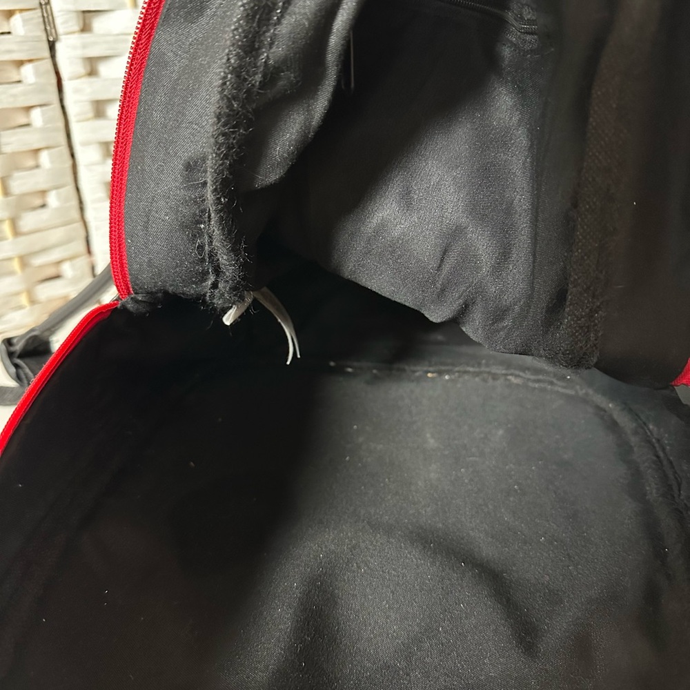 Friends Central Perk Mini Backpack by Primark there is some wear on the corners - Picture 4 of 14